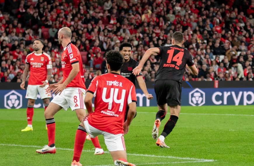 Benfica falha eficácia e perde com o Bayer Leverkusen na Luz