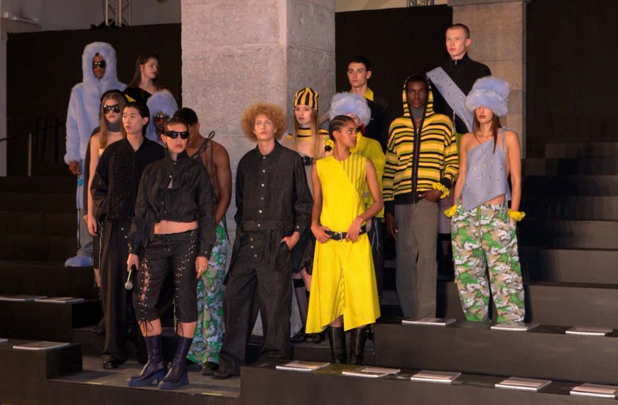 Impacto ambiental da moda: como o fast fashion está a agravar a crise ambiental