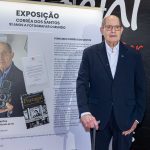 Fotógrafo Corrêa dos Santos na homenagem na CMTV junto à exposição dos seus 91 anos de carreira