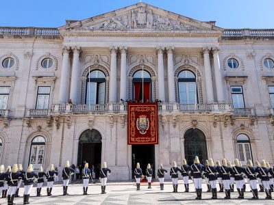 Praça do Município, 5 de outubro de 2025